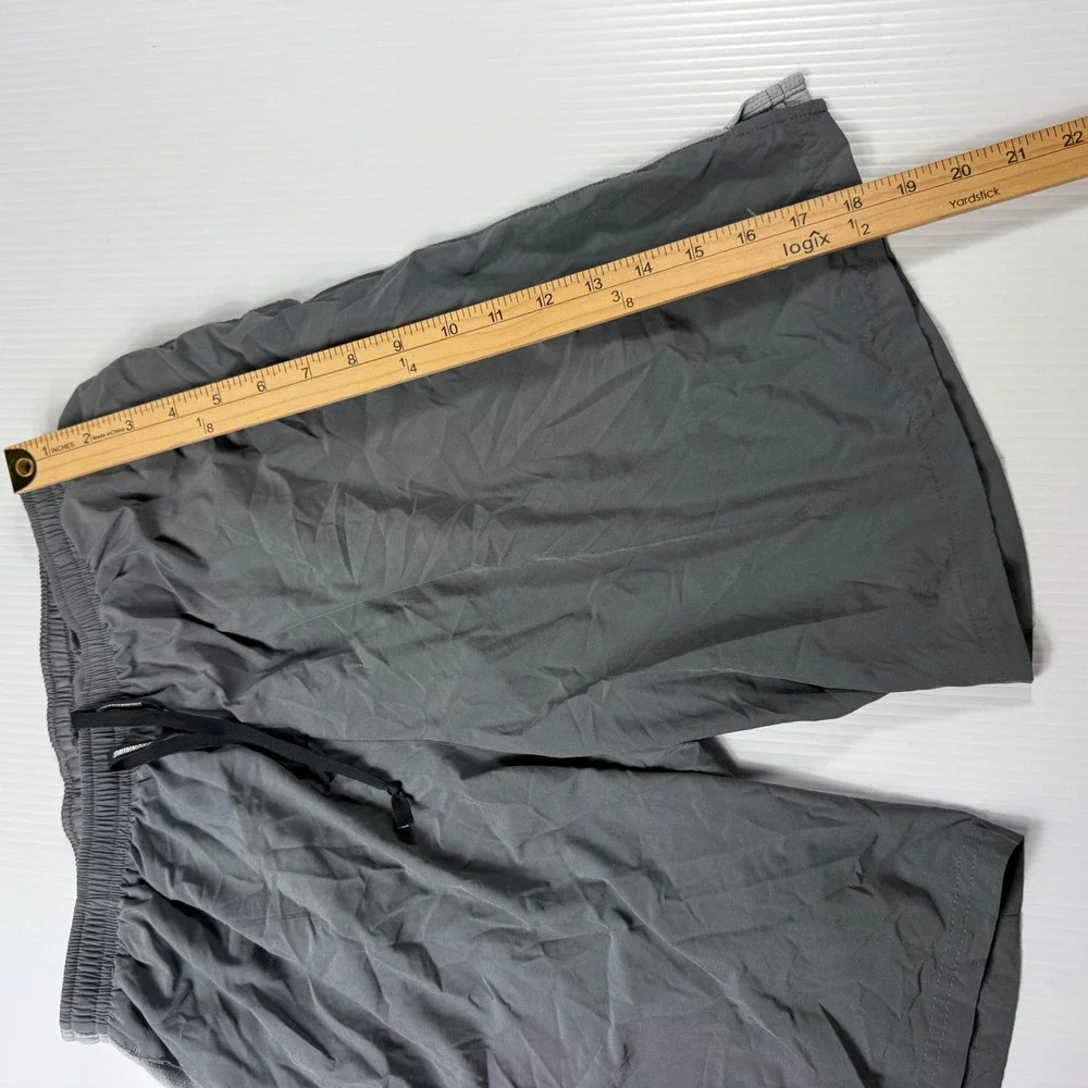 Nike Dri-FIT Running Shorts Athletic Gym Training Gray Orange‎ L